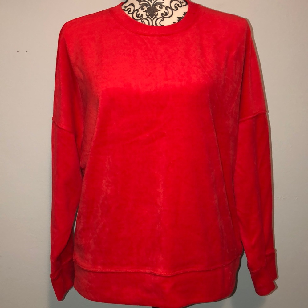 Super soft felt crew neck